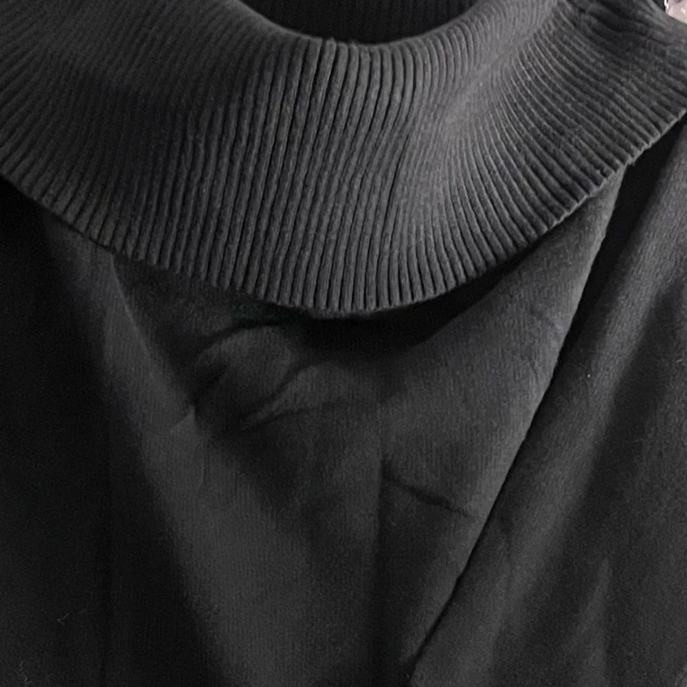 Banana Republic Ribbed cowl neck sweater midi dress. Size Medium. NWT - Picture 3 of 9